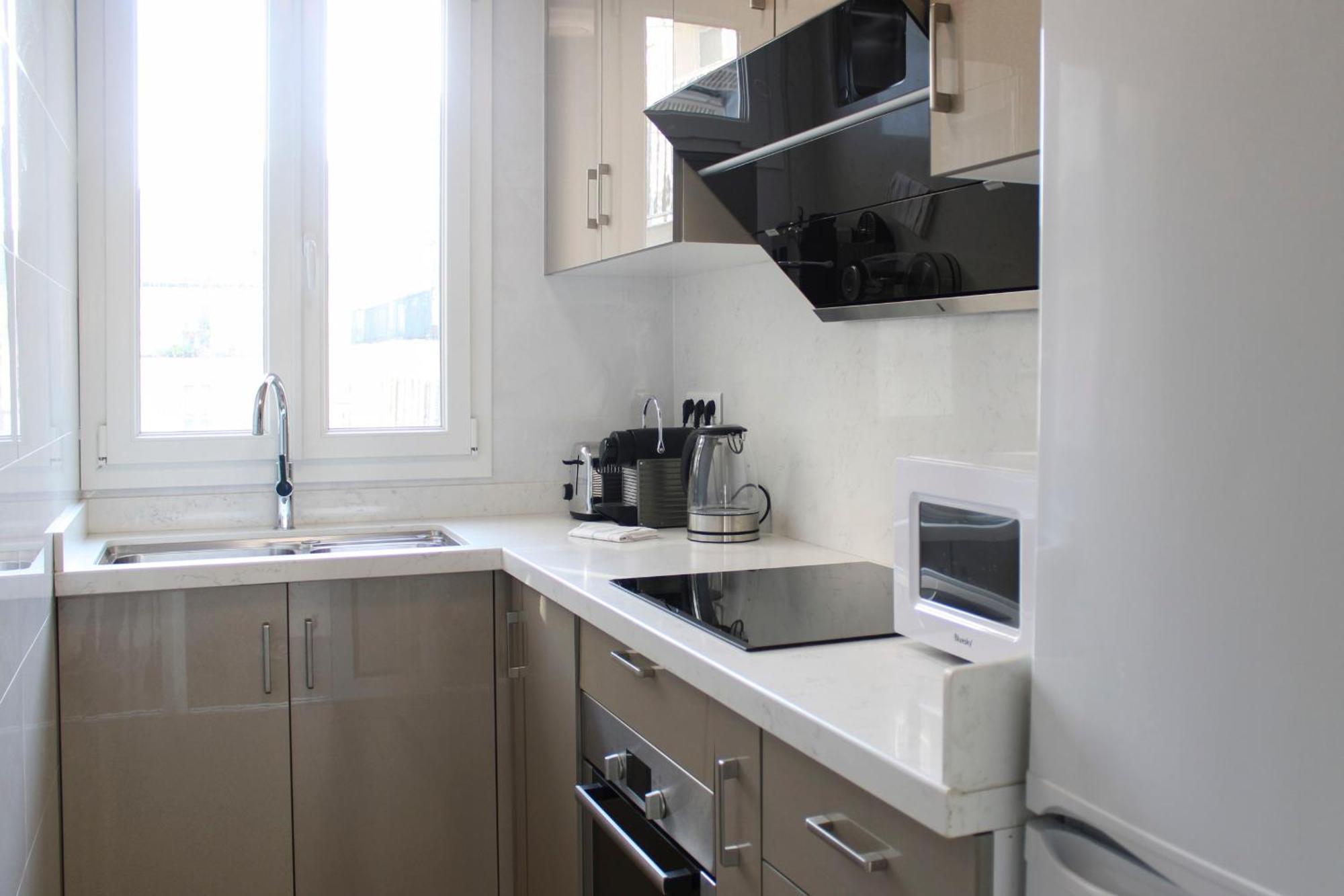 Charming Family T3 In The 10th * Paris